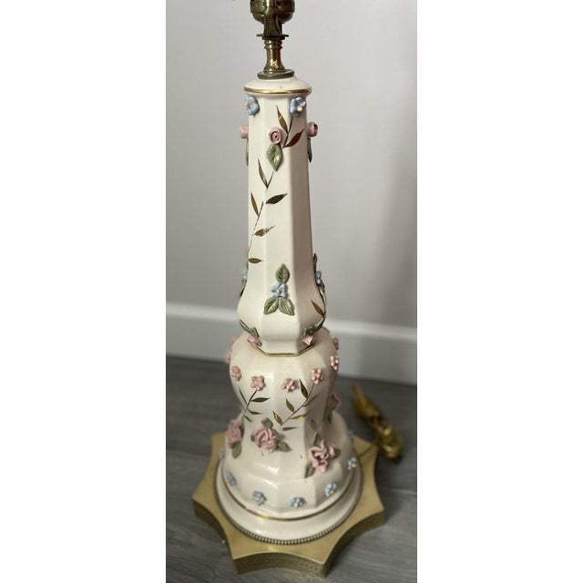 1950s 1950s Capodimonte Porcelain Roses Lamp For Sale - Image 5 of 7