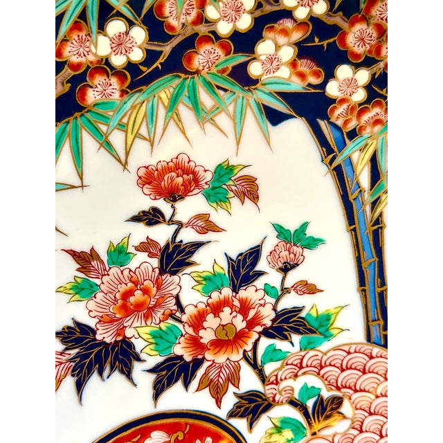 Late 20th Century Imari Scalloped Plate For Sale - Image 5 of 12