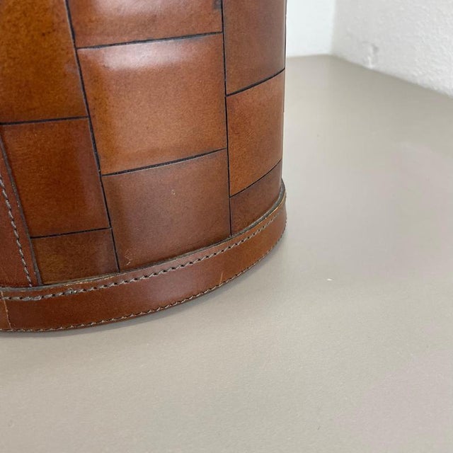 Vintage Patchwork Paper Bin Basket in Leather the style of Auböck, Germany, 1960s For Sale - Image 9 of 18
