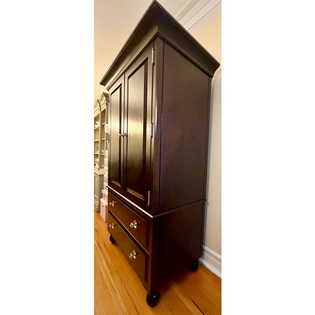 Traditional Bernhardt Martha Stewart Signature East Hampton Armoire Cabinet With Adjustable Shelves For Sale - Image 3 of 15