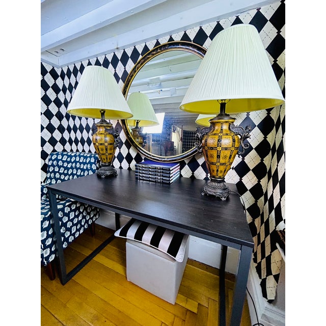 Chinoiserie Oversized Black & Gold Lacquer Hand-Painted Chinoiserie Round Mirror 36 Inch Diameter For Sale - Image 3 of 13