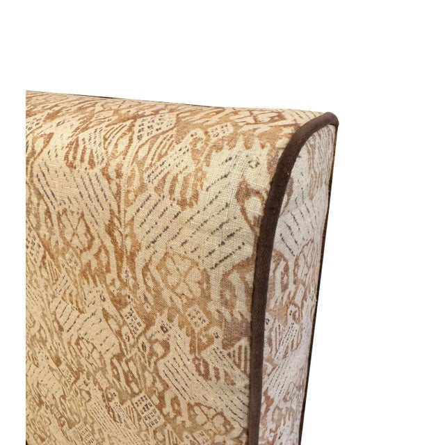 Queen Headboard With Rose Tarlow Patterned Linen Fabric For Sale - Image 4 of 6