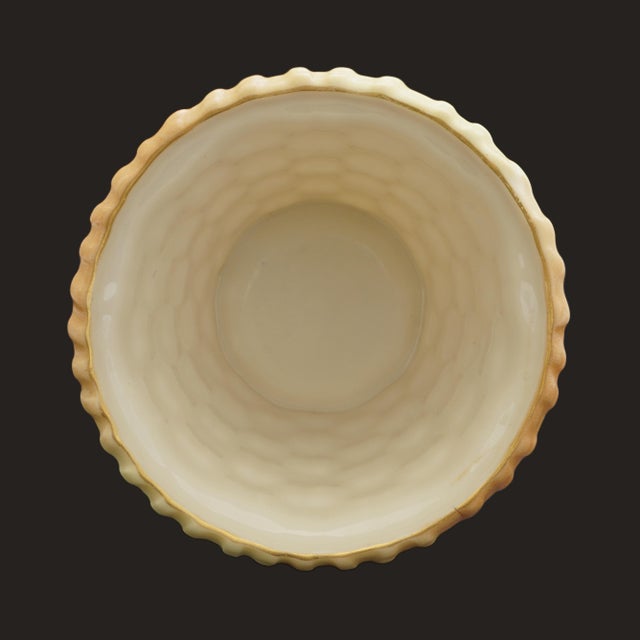 Peach Pair of Antique Royal Worcester Blush Ivory Miniature Cachepots Registry Design Year 1897 For Sale - Image 8 of 10