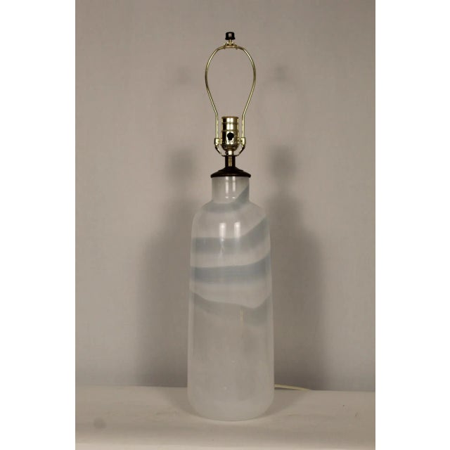 Mid-Century Modern Swirled Murano Due Style Lamp For Sale In Miami - Image 6 of 11