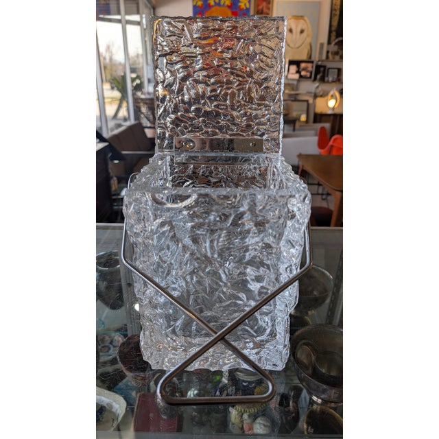 1960s Mid-Century Modern Textured Lucite Ice Bucket For Sale - Image 11 of 13