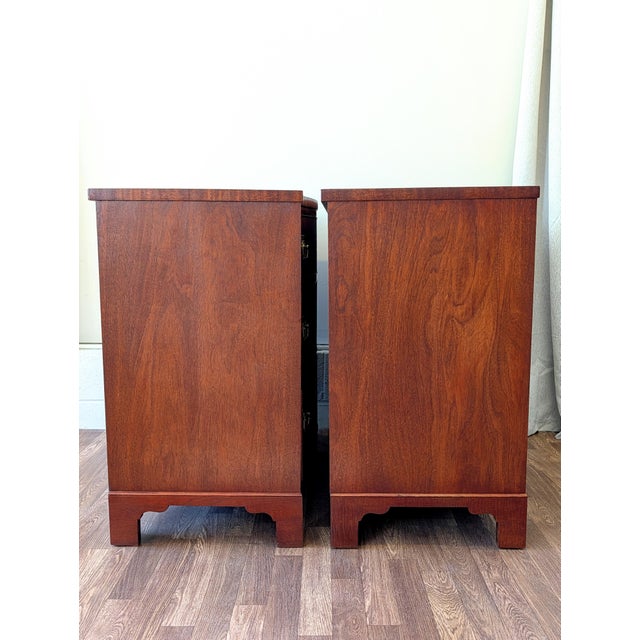 Brown Pair of 1950's Mahogany 3-Drawer Bachelor's Chests by Heritage Henredon For Sale - Image 8 of 14
