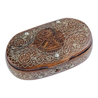 Antique Silver Wire-Inlaid Wood Trinket Box, Oval Form, Ottoman Style, 19th C For Sale