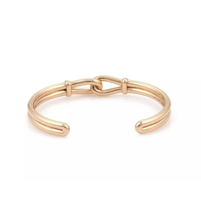 Contemporary Tiffany & Co. Picasso 18k Rose Gold Interlaced Loop Cuff Bangle Bracelet For Sale - Image 3 of 5