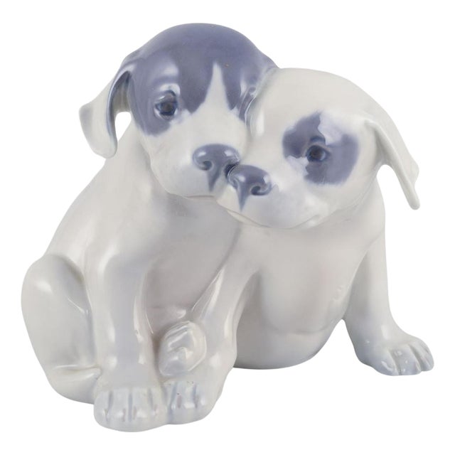 Porcelain Figurine of Two Pointer Puppies from Royal Copenhagen, 1930s For Sale