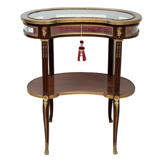 19th Century Napoleon III Mahogany Display Cabinet with Gilded Bronze Inlays, France For Sale