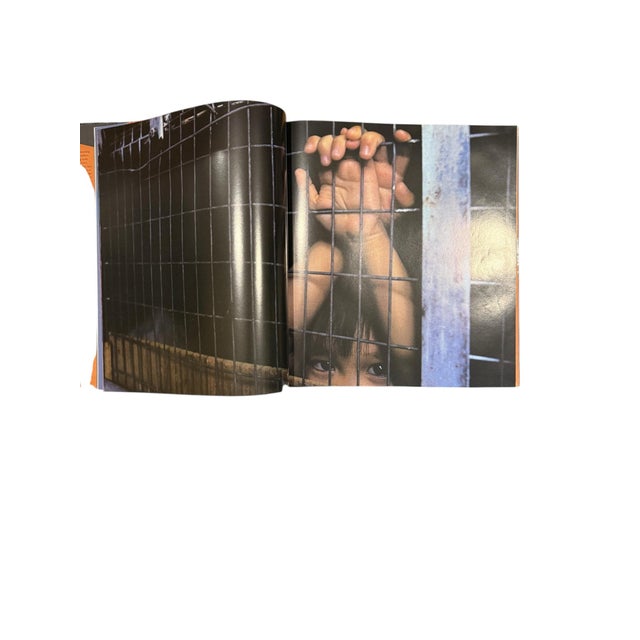 Coffee Table Hardcover Book Women Photographers at National Geographic by Cathy Newman For Sale - Image 6 of 10