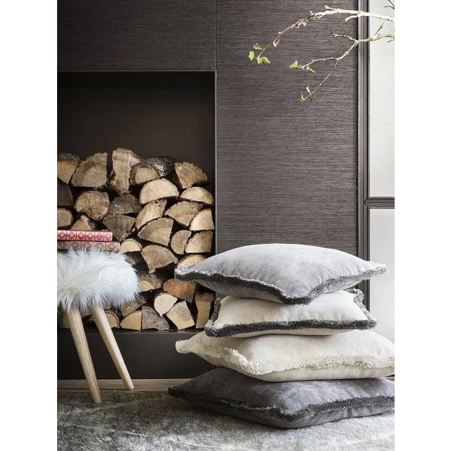 HAPPY PILLOW EDITION Velvet pillows with multicoloured fringes. Removable and washable pillow cases with stuffing. Beige...