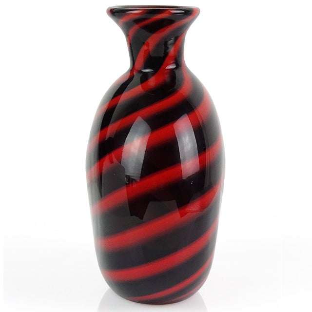 Murano Archimede Seguso Signed Murano Black Ruby Red Swirl Italian Art Glass Vintage Vanity Flower Vase For Sale - Image 4 of 6