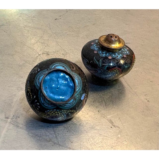 1920s-30s cloisonne' dragon salt/pepper shakers. Some mild patina to metal in a few places as shown. Otherwise excellent...