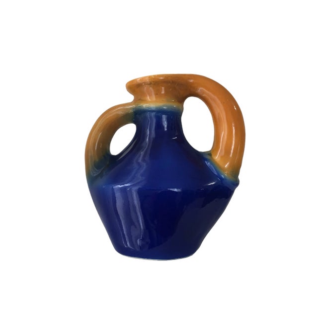 Vintage Decorative Amphora Vase Condition: good pre-owned. Measurements: 11.5'x12.5'x5' If you have any questions please...