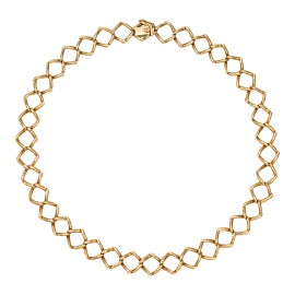 Example of Link and Chain Necklaces
