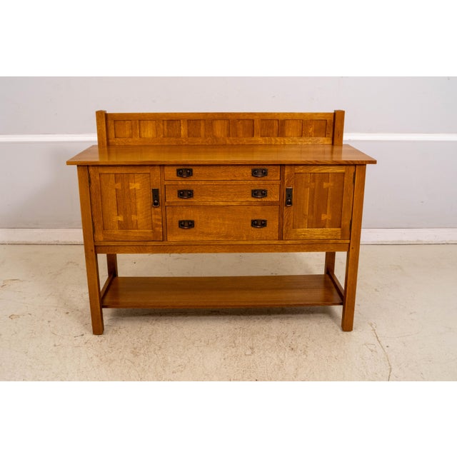 Age: Approx: 20 Years Old Details: Finish no.35 Model 89-0711 Dovetailed Drawer Construction Fine Carved Details High...