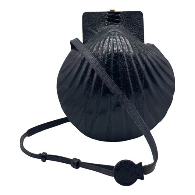 Joaquin Olivier For Tabatà Scallops Vintage Bag 1960 For Sale