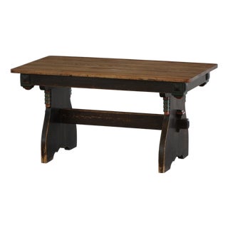 Scandinavian Rustic Folk Art Dining Table in Stained Pine, 1900s For Sale