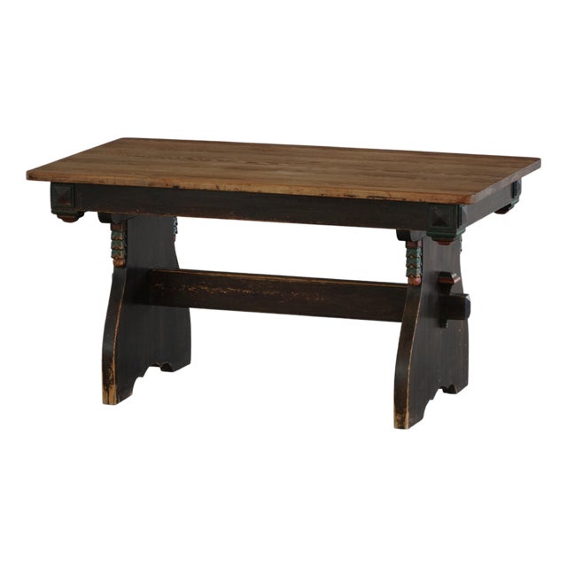 Scandinavian Rustic Folk Art Dining Table in Stained Pine, 1900s For Sale