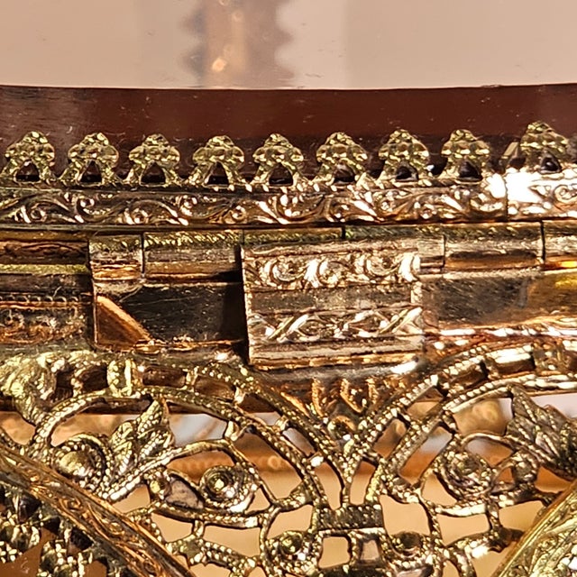 Ormolu Gold Filigree Beveled Glass Jewelry Casket With Lily of the Valley Detail, Mid 20th Century For Sale - Image 18 of 18