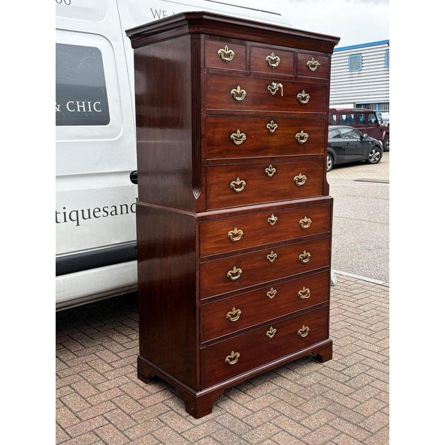 George II Chest of Drawers in Mahogany For Sale - Image 15 of 18