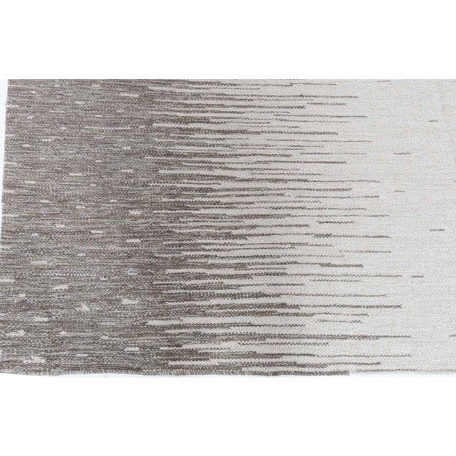 Mid-Century Modern Abstract Modern Striated Flatweave Rug In Taupe And Beige "Pluvial" For Sale - Image 3 of 8