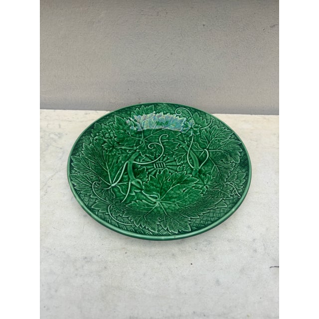 19th Century Green Majolica Leaves Plate Wedgwood.