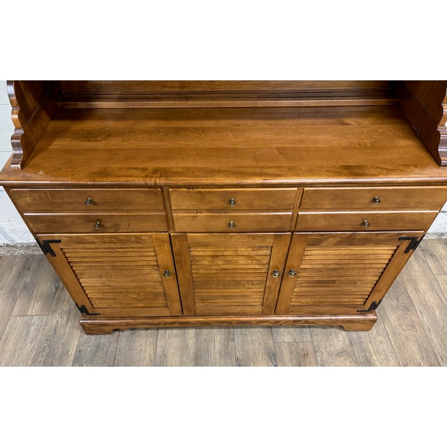 Vintage Ethan Allen Heirloom Nutmeg Maple CRP Shutter Cabinet and Hutch For Sale - Image 12 of 17
