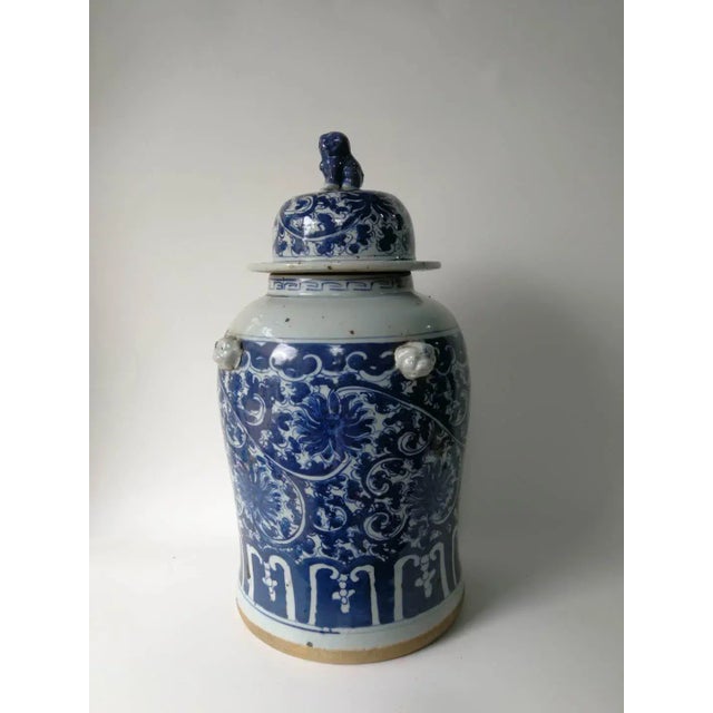 Blue Oriental Blue and White Decorative Porcelain Ginger Jar For Sale - Image 8 of 12
