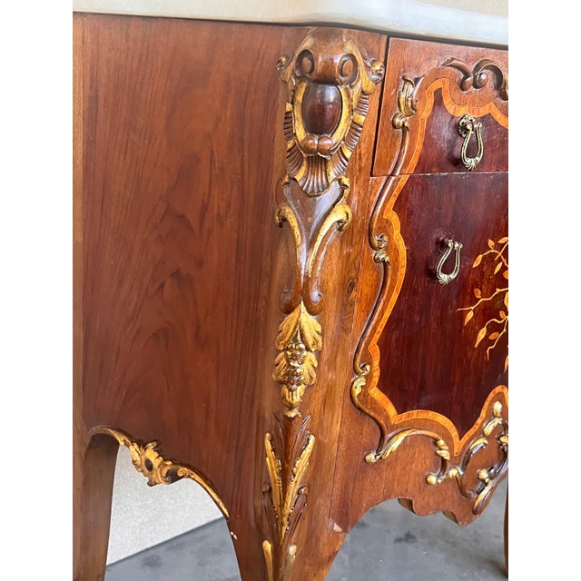 Early 20th Century French Louis XV Marquetry Marble-Top Nightstand or Side Tables, A Pair For Sale - Image 12 of 18