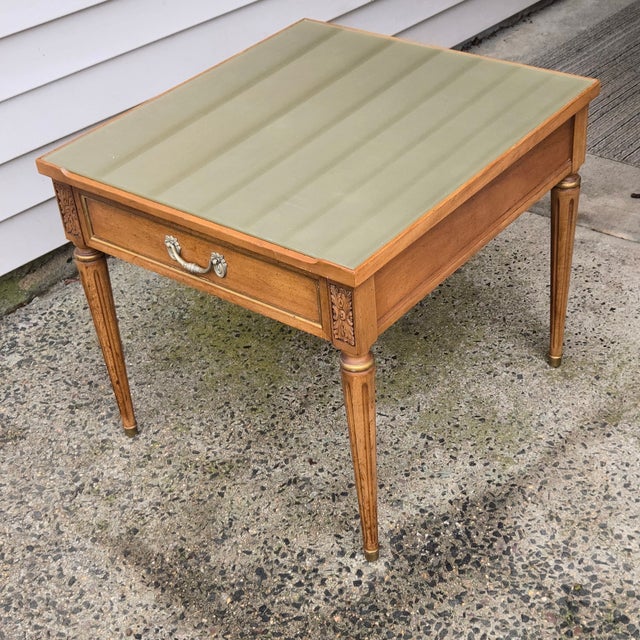 1970s Lovely Neoclassical Henredon One Drawer Stand Gold Glass Top For Sale In New York - Image 6 of 9