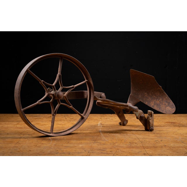 Early 20th Century "Planet Jr." Single Wheel Cultivator Salesman Sample For Sale - Image 4 of 9