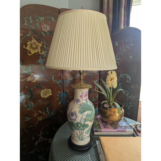 Mid 20th Century Antique Chinoiserie Porcelain Enamel Lotus Flower Vase Lamp For Sale - Image 5 of 18
