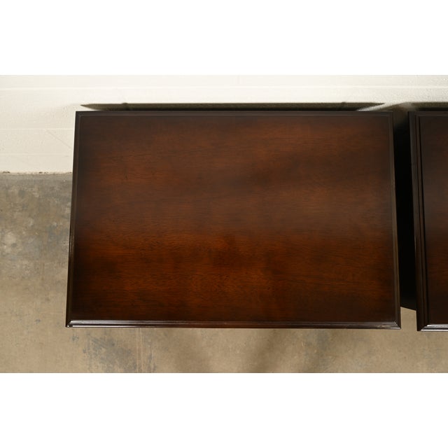 Brown Baker Furniture Style Georgian Banded Flame Mahogany and Burlwood Three-Drawer Bedside Chests, Pair For Sale - Image 8 of 14