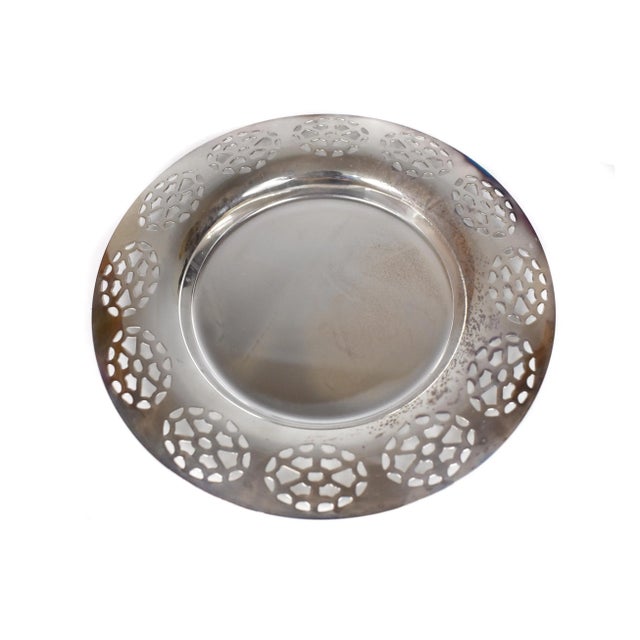 Mid 20th Century Mid 20th Century Victorian Oneida Silverplate Caviar Jam Jelly Serving Plate Dish With Glass Insert & Spoons- 2 Pieces For Sale - Image 5 of 12