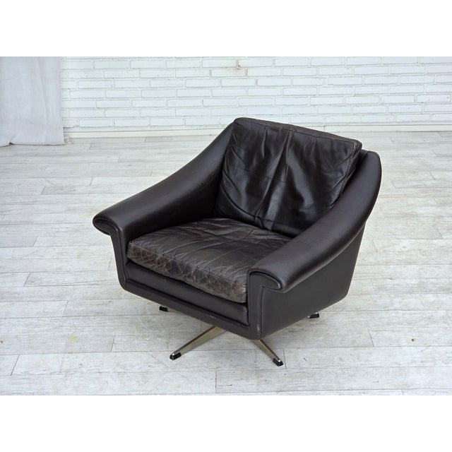 Danish Leather Swivel Armchair from Aage Christensen, 1960s For Sale - Image 13 of 18