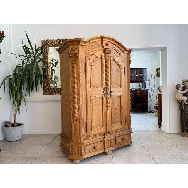 1980s Vintage Farmhouse Wardrobe in Softwood, 1980s For Sale - Image 5 of 10