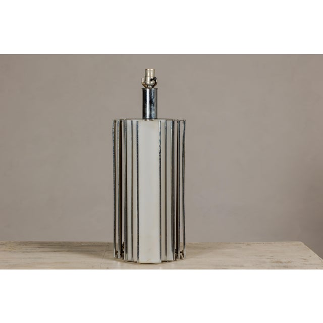 Mid 20th Century Art Deco Style Skyscraper Table Lamp with Two Lights For Sale - Image 4 of 12