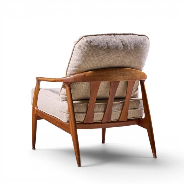 Brown Milo Baughman for Thayer Coggin Mid Century Walnut Lounge Chairs - Pair For Sale - Image 8 of 12