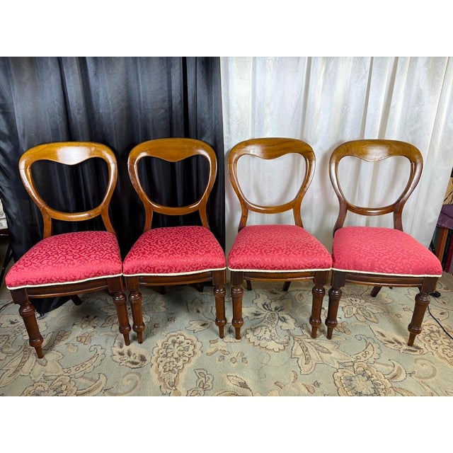 Wood Set of 4 Mid-19th Century Uk Victorian Open Balloon Back Chairs – Ruby Damask For Sale - Image 7 of 12