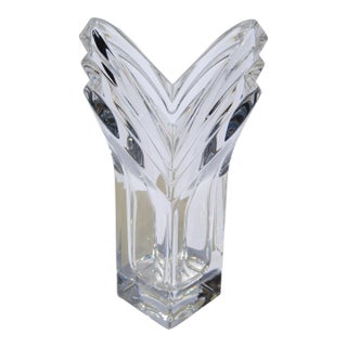 Mikasa Art Deco Heavy Crystal 8 Inch Vase v Shaped Mid-Century Modern For Sale