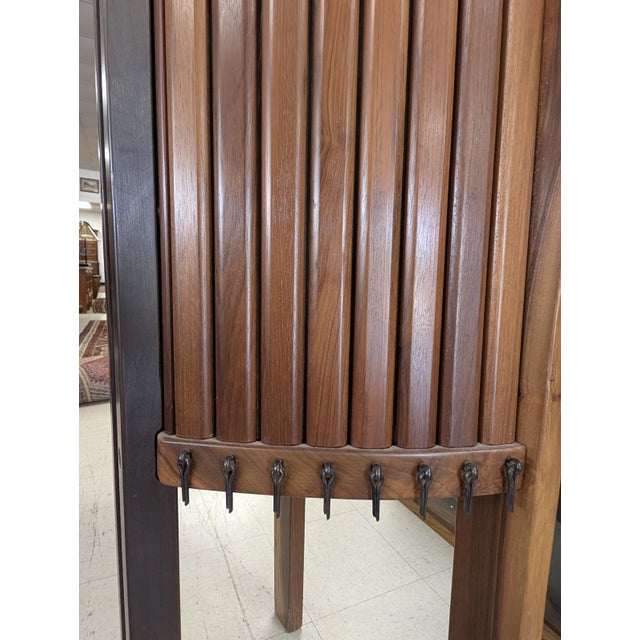 1990s Rare Rick Brunner Live-Edge Walnut Curio Cabinet For Sale - Image 13 of 17