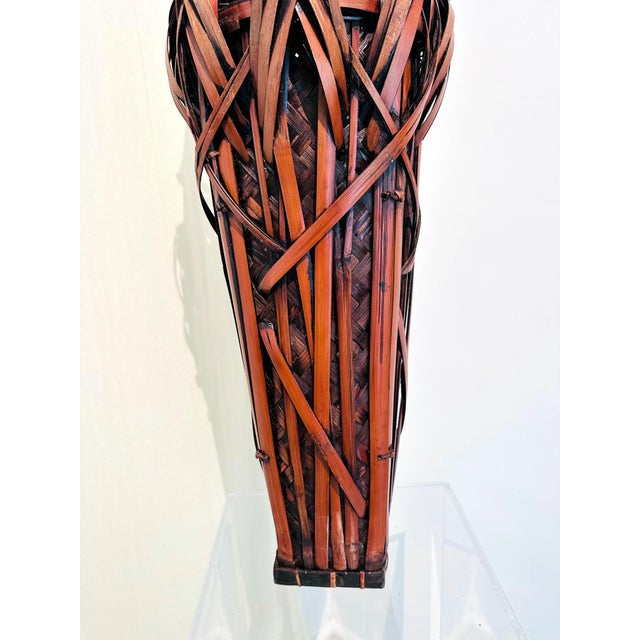 1900 - 1909 Tall Japanese Sooted Bamboo Ikebana Floor Basket Mingei Meiji Taisho Period For Sale - Image 5 of 12