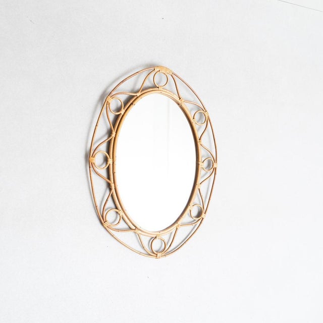 Mid-Century Modern Mirror Bamboo Rattan Handcrafted, 1960s For Sale - Image 3 of 10