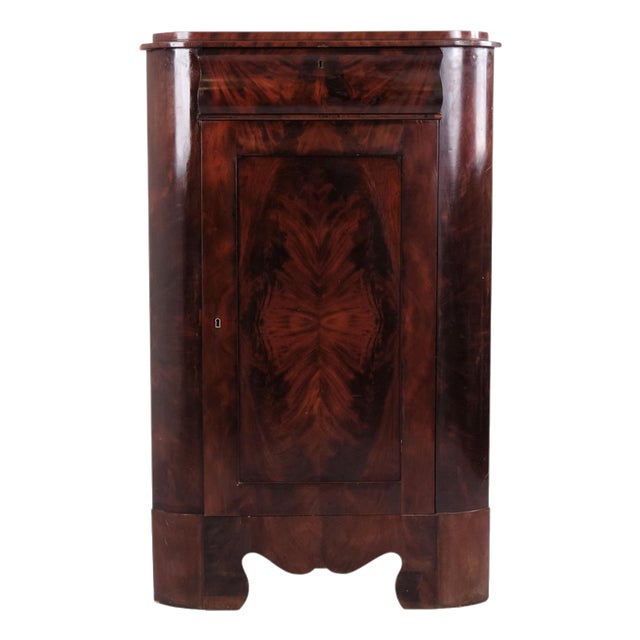 Antique Hand-Polished Mahogany Corner Cabinet, 1840s For Sale