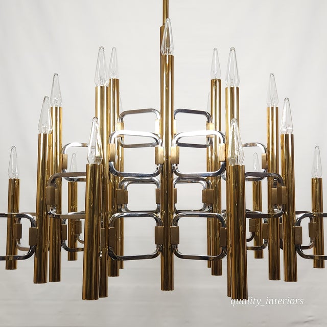 1970s Massive Vintage Gold & Chrome Gaetano Scolari Chandelier 21 Light Chandelier For Sale - Image 5 of 13