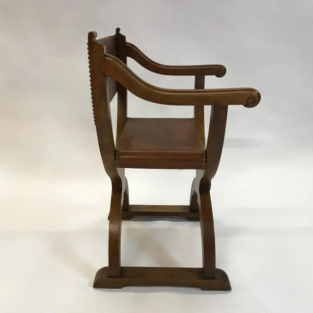 Arts & Crafts Vintage Mid Century Craftsman Campaign Prayer Chair For Sale - Image 3 of 10