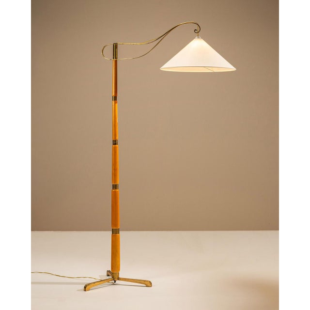 Floor Lamp in Wood and Brass, Sweden, 1940s For Sale - Image 14 of 14