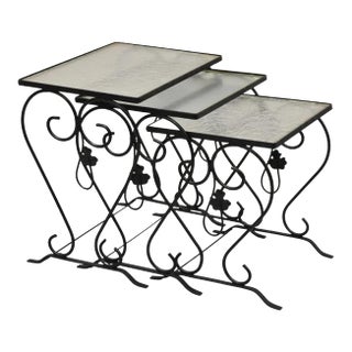 Vintage Salterini Wrought Iron Maple Leaf Garden Nesting Side Tables - Set of 3 For Sale